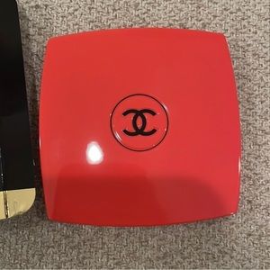 Brand New, Limited Edition Chanel Mirror (Premiere Dame- Orange)